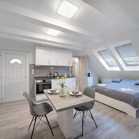 Agoston Apartman 1-2 - Lora,Marci Peçuy Dış mekan fotoğraf